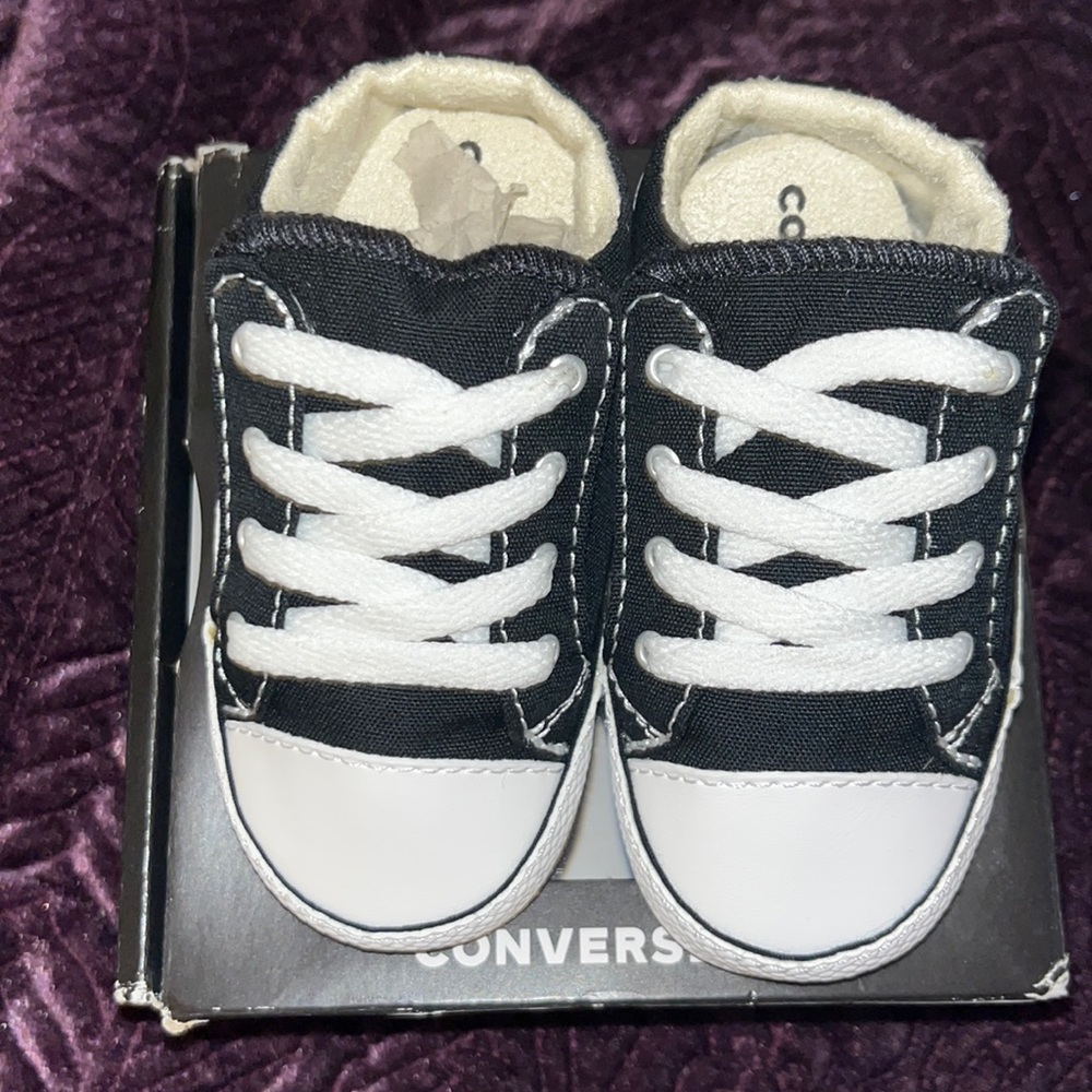 Brand New Converse Chuck Taylor All Star Cbibster Sneaker…Size 4